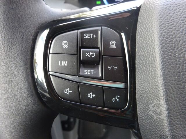 Xe van thùng kín FORD Transit Custom 320L2 Sport 4x4 AHK Stndhz 360Kam