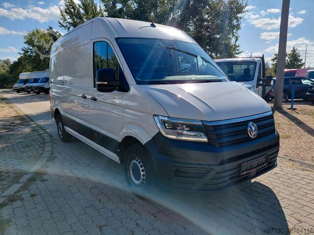 รถตู้ตู้ทึบ VW Crafter 2.0 TDI 35 FWD