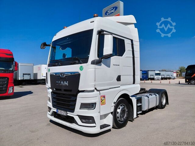 大容积牵引车头 MAN TGX 440 Mega