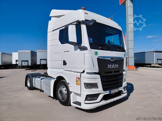 大容积牵引车头 MAN TGX 440 Mega