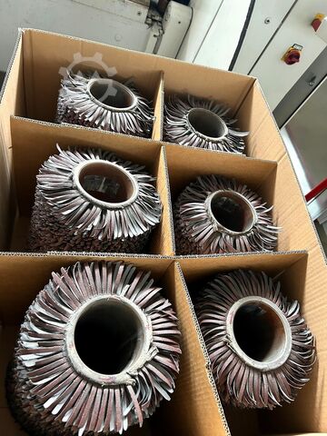 מכונת הברשה Fladder AUT-1000 VAC