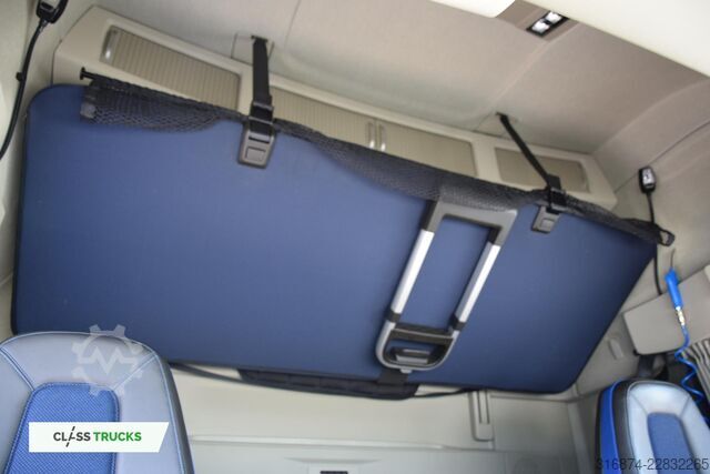 標準トラクターユニット VOLVO FH 500 XL i-ParkCool ACC