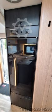 Halvintegrert bobil Sunlight T 68