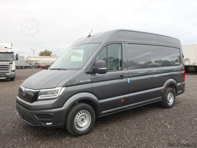 Skåpbil MAN TGE 3.180 mittelang Hochdach AHK Tacho