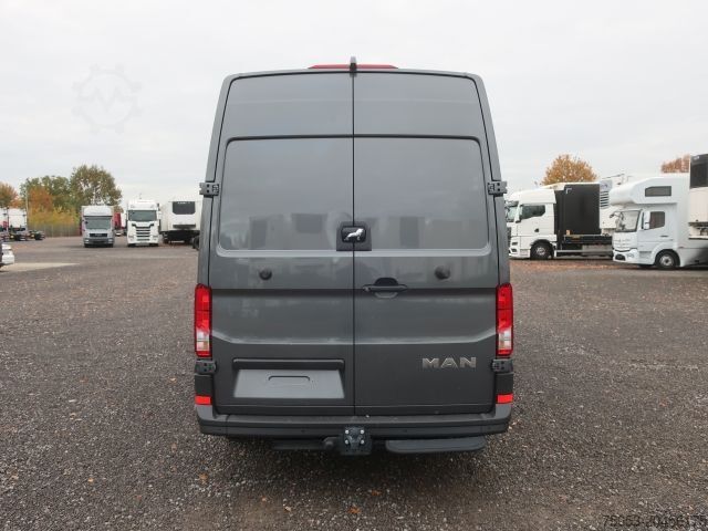 Skåpbil MAN TGE 3.180 mittelang Hochdach AHK Tacho