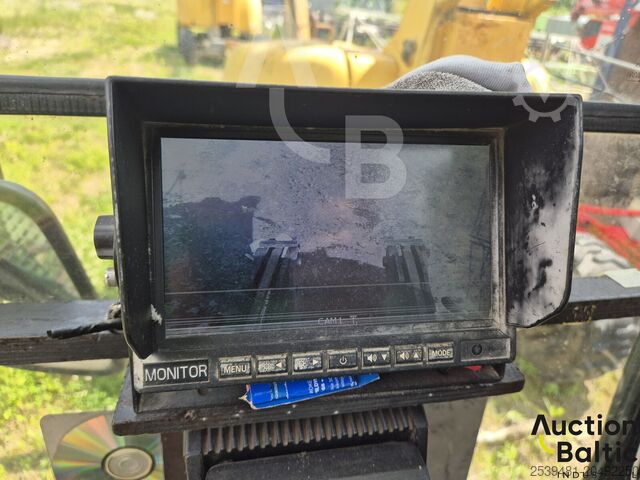 เครนเคลื่อนที่ Sennebogen 670R