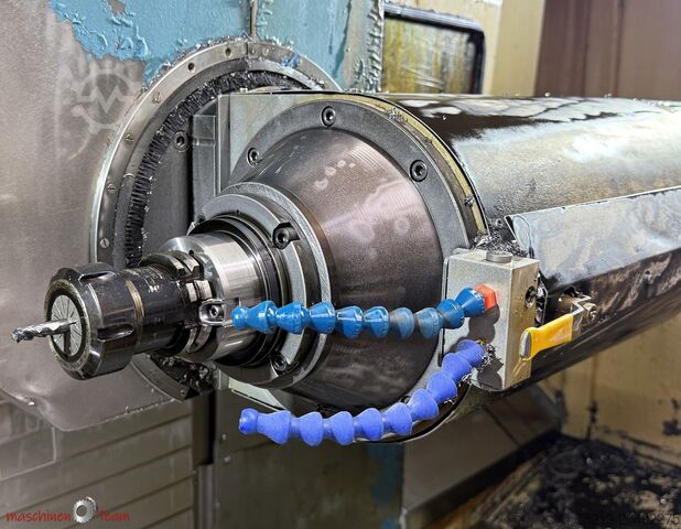 5 axes universal machining center AXA VHC-3-M/K