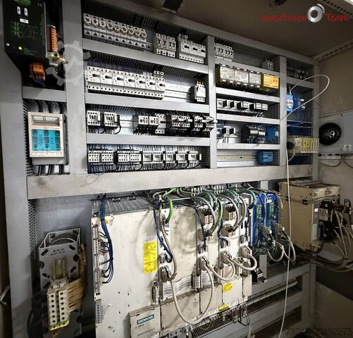 5 axes universal machining center AXA VHC-3-M/K