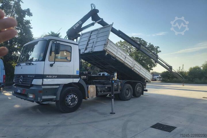 Tipper truck Mercedes-Benz Actros 1831 GRU E RIBALTABILE