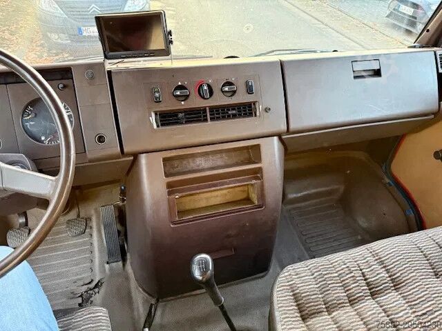 Refrigerated/frozen transport Daimler 609 D / Kühlkoffer Frigoblock / LBW