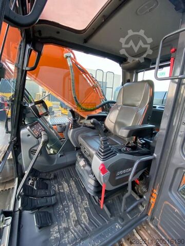Crawler excavator Doosan DX 300 LC-7