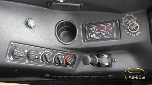 Motor coach OTOKAR Vectio 290T - 36 Sitze EURO 5