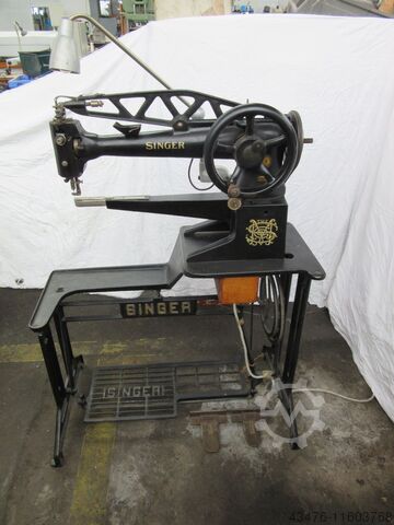 Antique Industrial Sewing Machine 