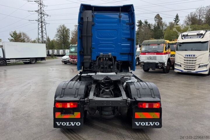 Standaard trekker VOLVO FH-460 4x2