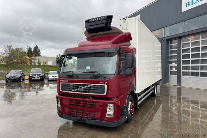 Koelwagen VOLVO FM-300 4x2 Carrier 850 Supra