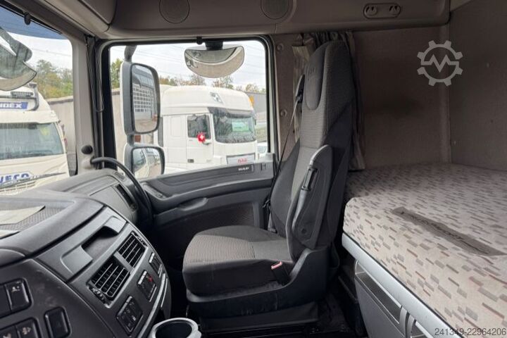 יחידת גרר סטנדרטית DAF XF460 4x2