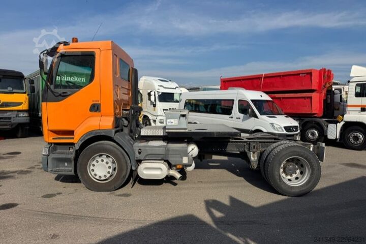Truck chassis RENAULT Premium 370 4x2
