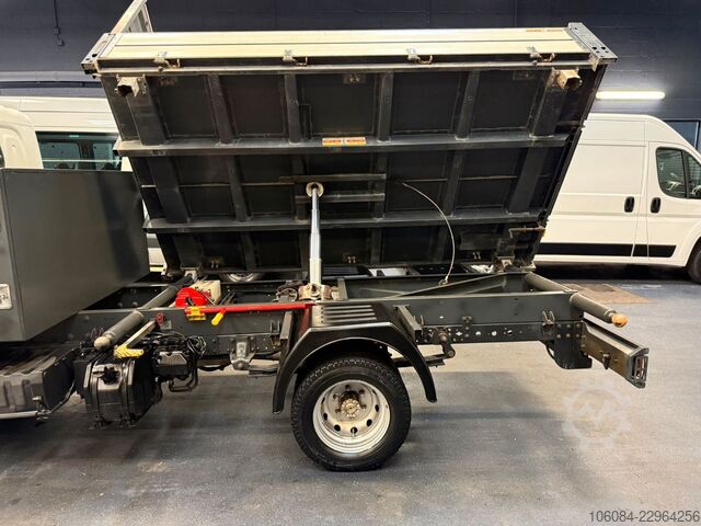 Kiepwagen bestelauto NISSAN NT 400 Cabstar 3 Seiten Kipper Klima AHK 3,5T