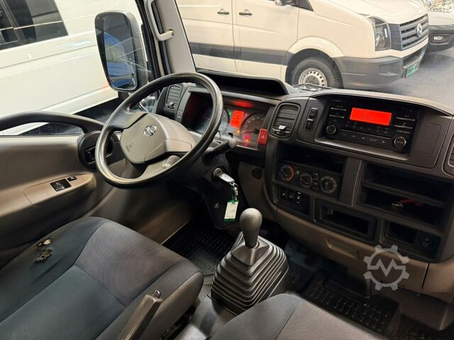 Kiepwagen bestelauto NISSAN NT 400 Cabstar 3 Seiten Kipper Klima AHK 3,5T