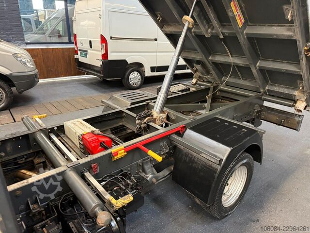 Kiepwagen bestelauto NISSAN NT 400 Cabstar 3 Seiten Kipper Klima AHK 3,5T