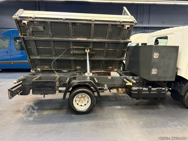 Kiepwagen bestelauto NISSAN NT 400 Cabstar 3 Seiten Kipper Klima AHK 3,5T