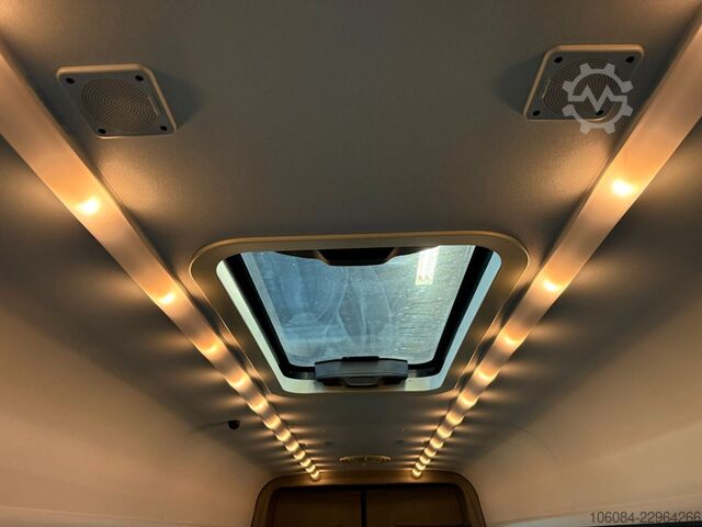 Minibus MERCEDES-BENZ Sprinter 316 Transfer 34 EvoBus 16+1 Klima STHZ