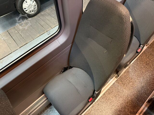Minibus MERCEDES-BENZ Sprinter 316 Transfer 34 EvoBus 16+1 Klima STHZ