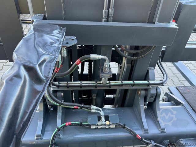 Četru virzienu iekrāvējs Combilift C4000/ 2021 year / 1708 hours !!!!