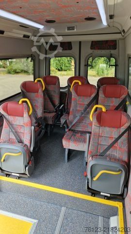 Autocarro urbano MERCEDES-BENZ Bürgerbus Sprinter 907  Niederflur 9 Sitze