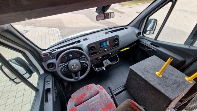 Autocarro urbano MERCEDES-BENZ Bürgerbus Sprinter 907  Niederflur 9 Sitze