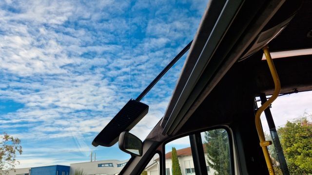 Autocarro urbano MERCEDES-BENZ Bürgerbus Sprinter 907  Niederflur 9 Sitze