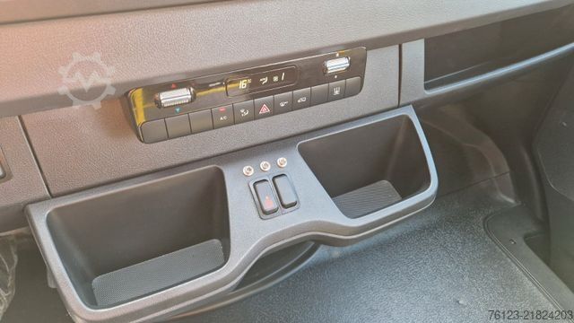 Autocarro urbano MERCEDES-BENZ Bürgerbus Sprinter 907  Niederflur 9 Sitze