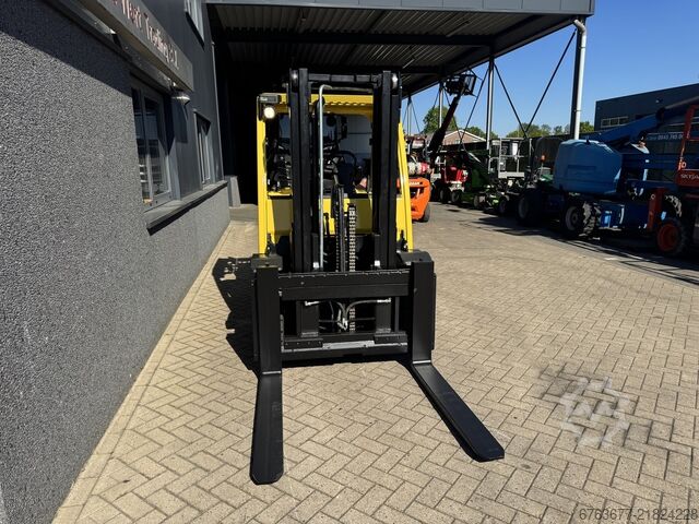 Hyster H4.0FT6 Duplo 260 Freelift / Sideshift 4. funkce Diesel 2012 Kontejnerový vozík HYSTER H4.0FT6 Duplo 260 Freelift / Sideshift 4e functie Diesel 2012 Container truck