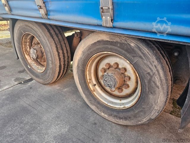 Avoin perävaunu pressulla ACKERMANN-FRUEHAUF Tandem Gardine, Edscha,Hubdach