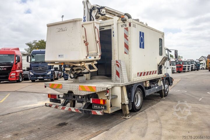 Platform pengangkatan MAN LE 12.180 - COMILEV EN170TPC