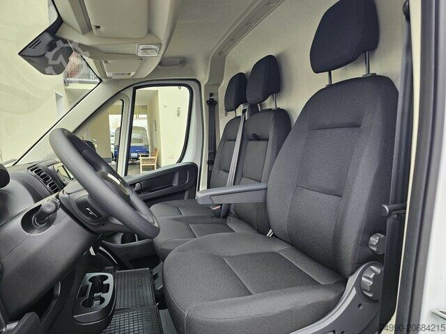 Hög tak skåpbil Fiat Ducato 35 140 L2H2 Klima Temp 260° Kamera PDC