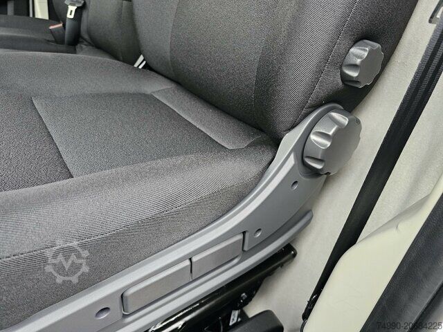 Hög tak skåpbil Fiat Ducato 35 140 L2H2 Klima Temp 260° Kamera PDC