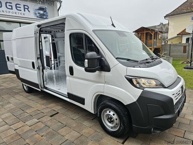 Hög tak skåpbil Fiat Ducato 35 L3H2 13m³ Klima Temp 260° Kamera PDC