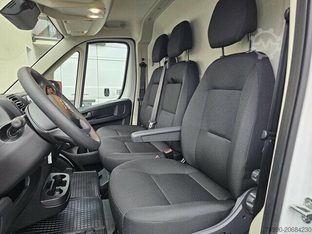 Hög tak skåpbil Fiat Ducato 35 L3H2 13m³ Klima Temp 260° Kamera PDC