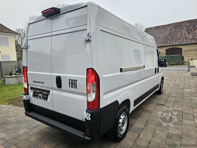 Hög tak skåpbil Fiat Ducato 35 L3H2 13m³ Klima Temp 260° Kamera PDC