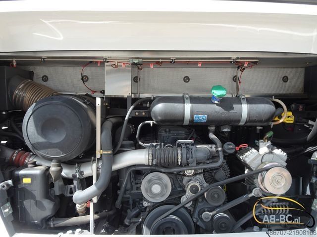 観光バス SCANIA Higer Touring HD 51 Sitze, Euro 6
