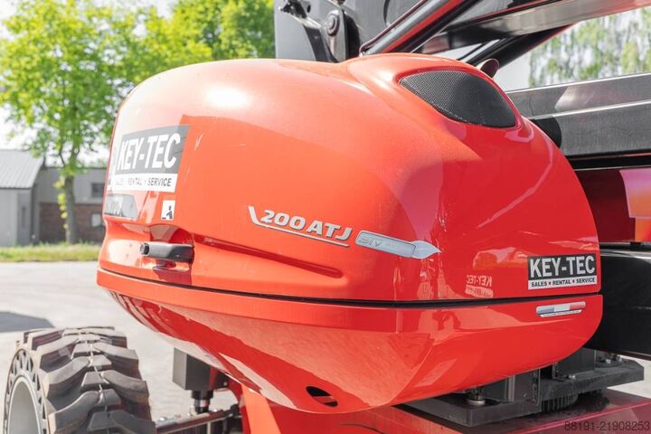 Ledad teleskopisk arbetsplattform Manitou 200 ATJ