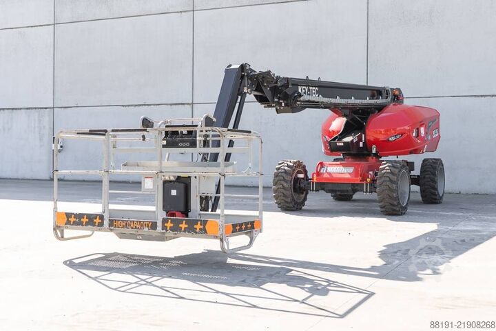 Teleskopická plošina Manitou 220 TJP