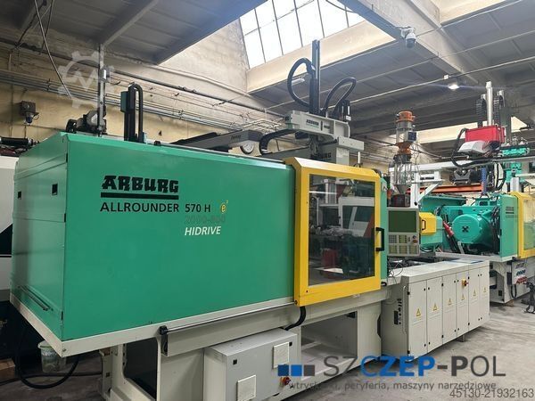 Máquina de moldagem por injeção Arburg 570H 2000-800 e² / Hybridmaschine