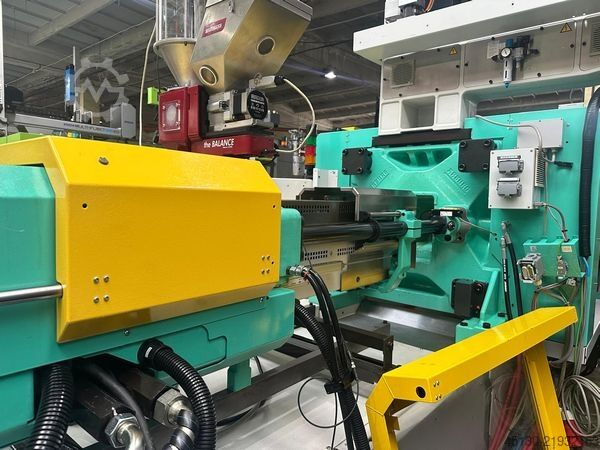 Máquina de moldagem por injeção Arburg 570H 2000-800 e² / Hybridmaschine