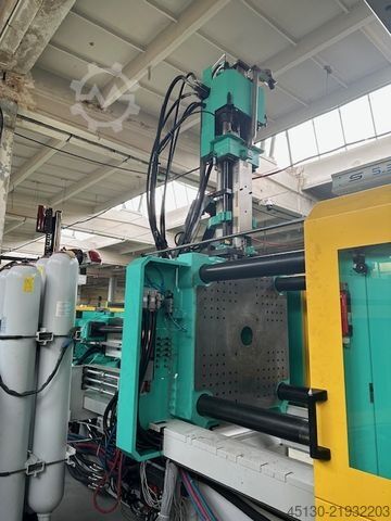 Spuitgietmachine Arburg 820S 4000-2100/400