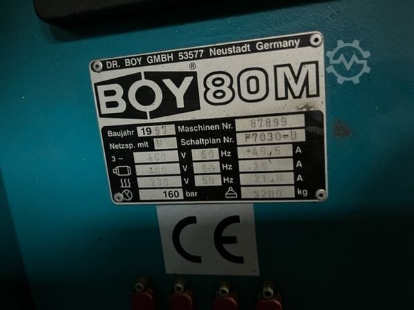 Vstrekovací stroj Boy 80 M