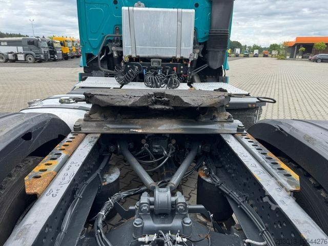 Τυπική μονάδα τράκτορα MERCEDES-BENZ Arocs 2142 4x4H SZM Euro 6 Kipphydraulik