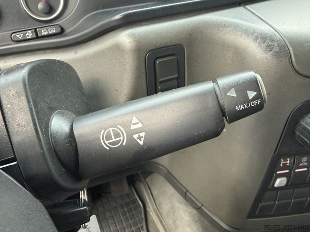 Tūrinis vilkikas MAN TGX 18.440 XLX MEGA Klimaauto Motorbremse 2xTank