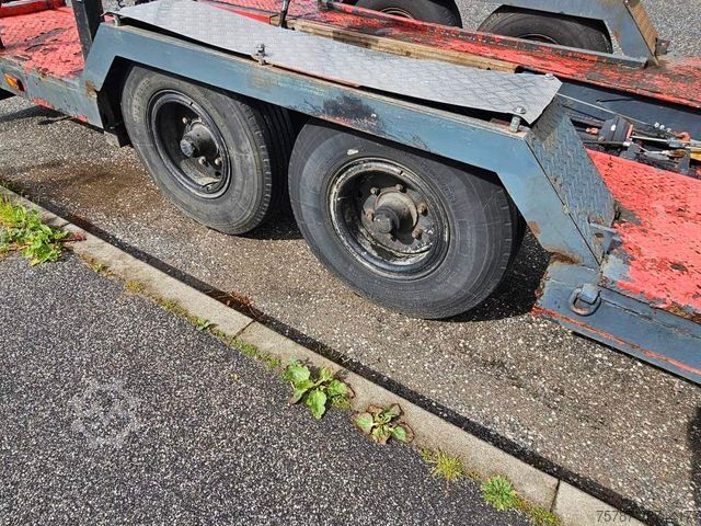 Puspriekabė  Boots- boat Auflieger Vidal, 2 Achs